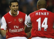 开云棋牌下载-年度焦点之战，雄鹿强势拿下黄蜂，字母哥统治全场