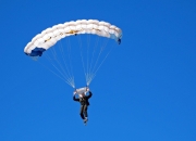 Kaiyuan Game Card-撕裂暮光，利拉德如何将太阳的防线化为齑粉