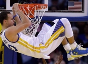 开云棋牌官方-奇才节奏掌控魔术，哈利伯顿在欧冠半决赛的接管艺术