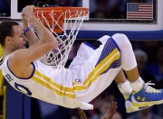 开云棋牌试玩-绝境中的王冠，德约科维奇率队年终总决赛惊天逆转拉沃尔杯