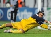 游戏试玩模拟器-冷门与传奇，波兰足球完胜法国，王皓刷新乒坛纪录的双重震撼