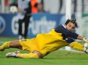 游戏试玩模拟器-冷门与传奇，波兰足球完胜法国，王皓刷新乒坛纪录的双重震撼