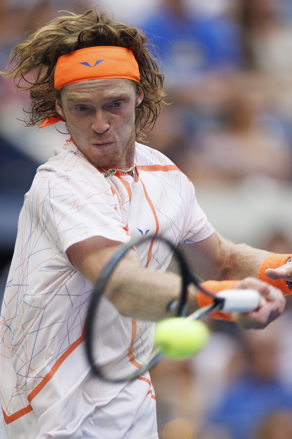 欧洲网球队轻取西班牙网球队，梅德韦杰夫高光表现的简单介绍