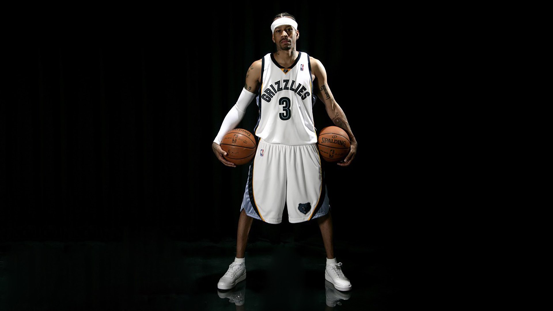 铁血锁链，爱德华兹的防守艺术与勇士的团队胜利